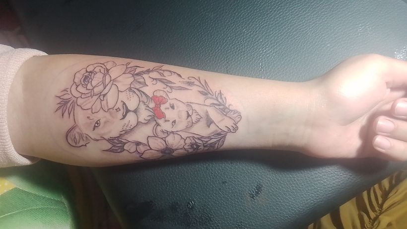 Meu projeto do curso: Tatuagem botânica com pontilhismo 2