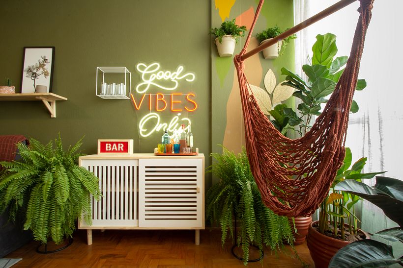 Sala de estar e jantar ou uma pequena selva urbana. São Paulo/SP. 2