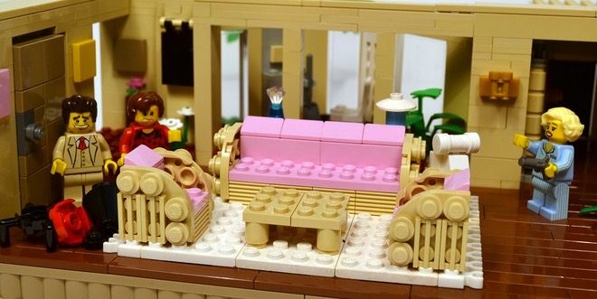 LEGO Golden Girls House 5