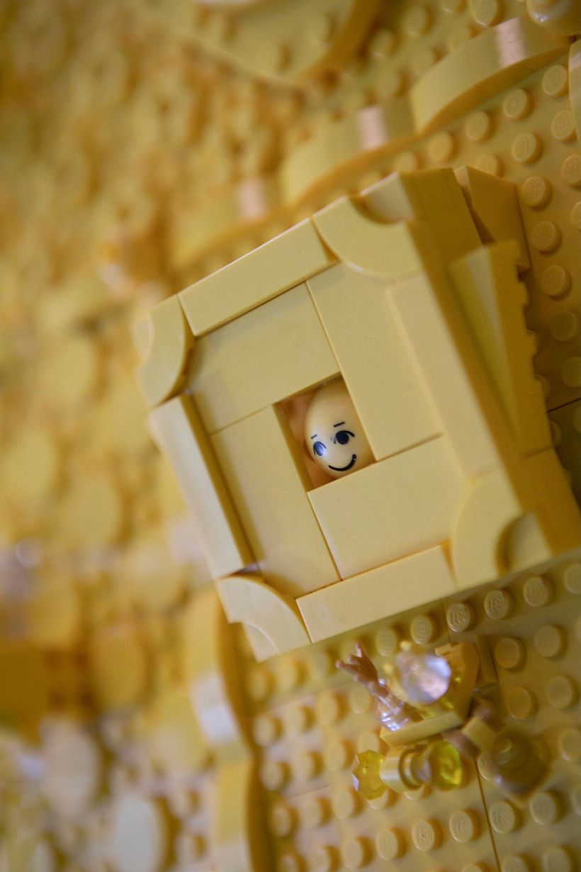 LEGO Gene Roddenberry Portrait 11