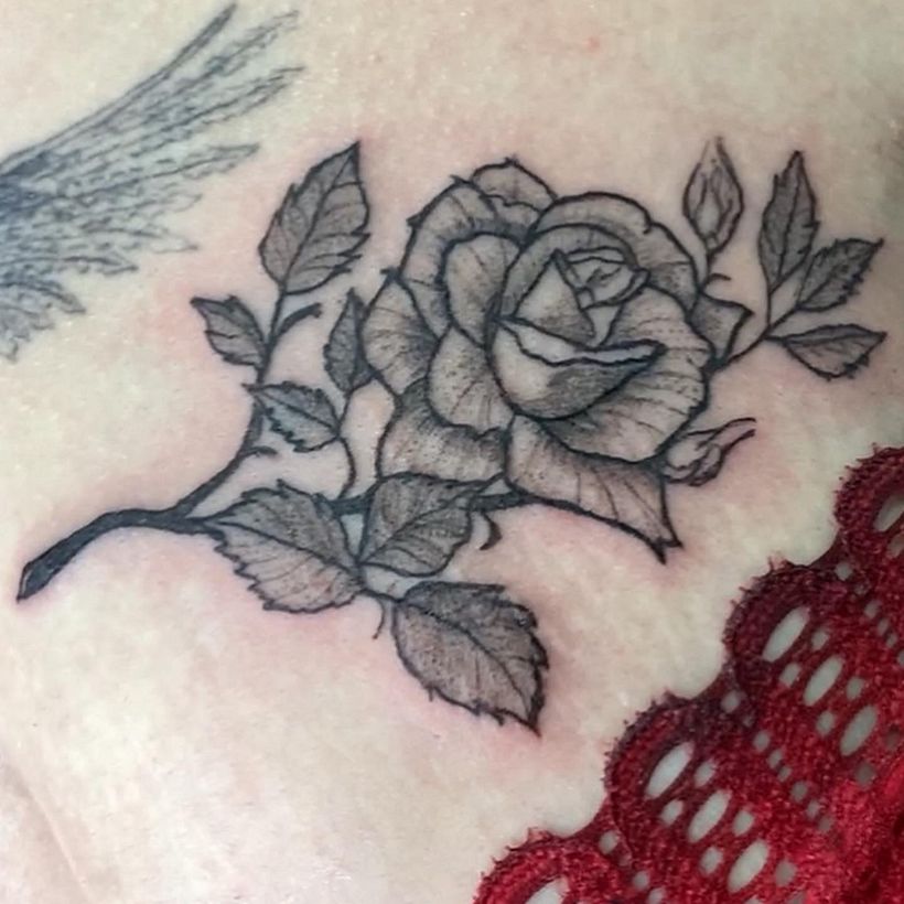 Meu projeto do curso: Tatuagem botânica com pontilhismo 3