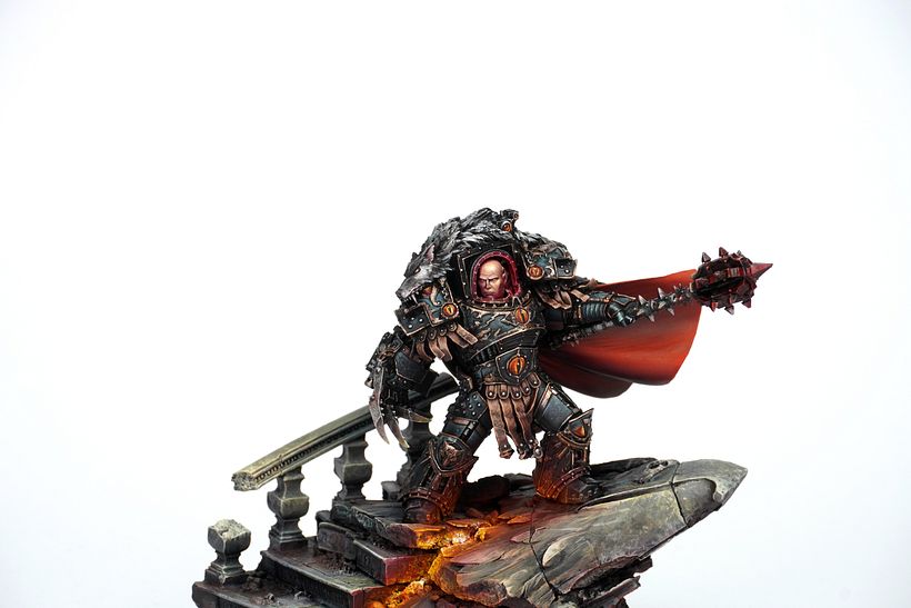 Horus The Warmaster 2