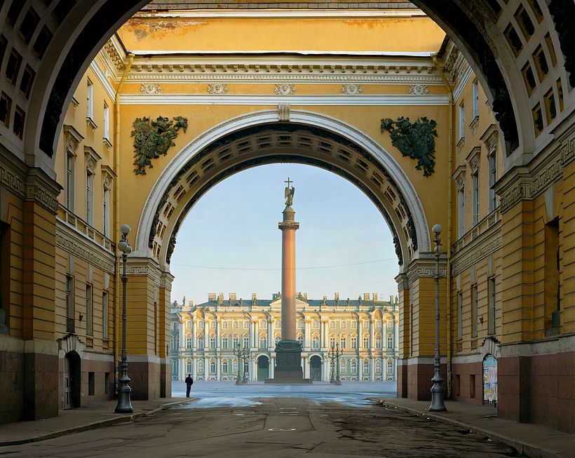 Palace Square, St. Petersburg Russia 2000