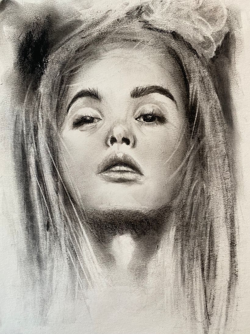 Il mio progetto del corso: Ritratto artistico al carboncino: creare atmosfere 2