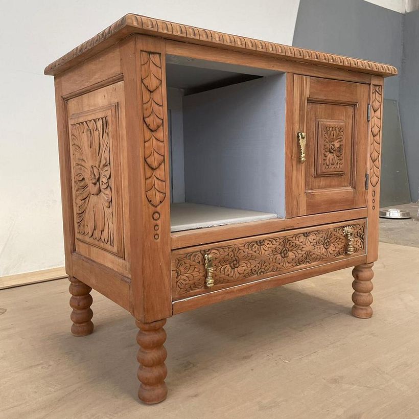 Chao blanco, Hola madera 2