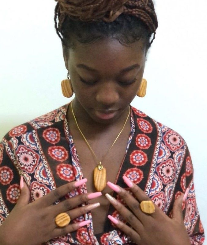 Mon projet du cours : Conception de bijoux en bois et en argent 1