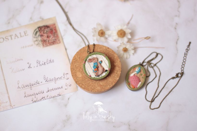Colar modelado em polymer clay 