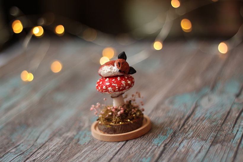 Escultura decorativa de Raposa e Cogumelo em Polymer Clay 1