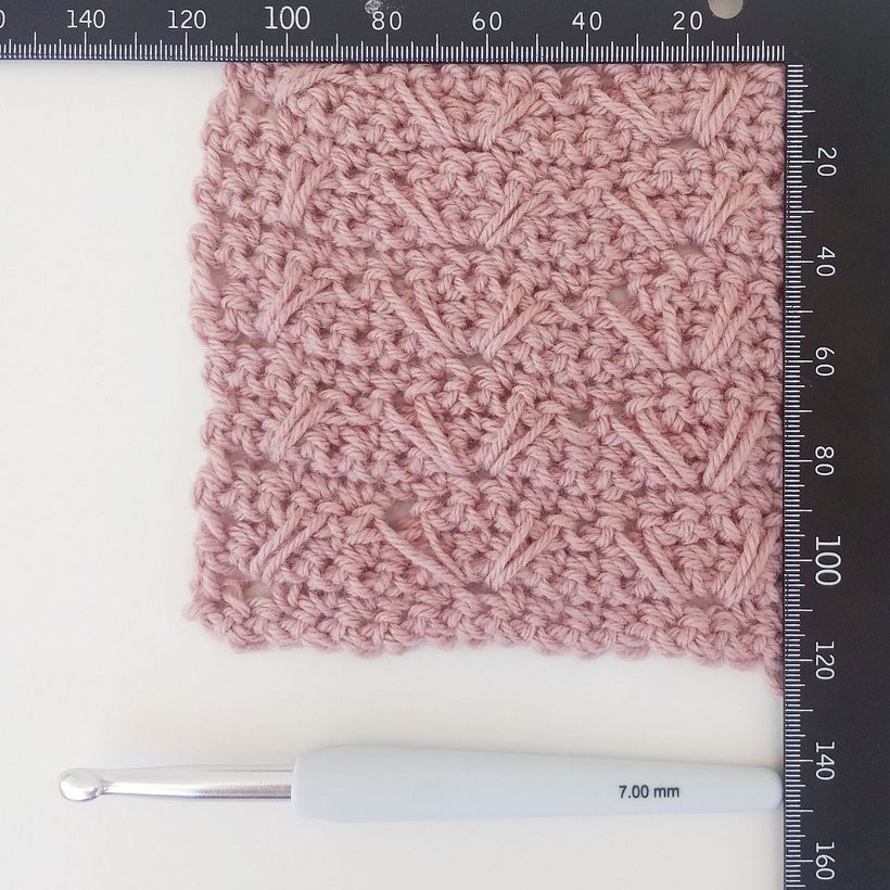 Amostra Ponto Pássaros Voadores - Fio DMC Merino Essentiel 4 - Agulha 7mm