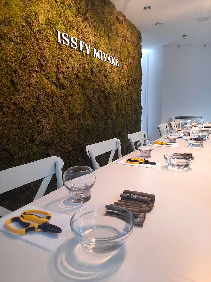 Ikebana workshop for the launch of "A Drop d'Issey" 