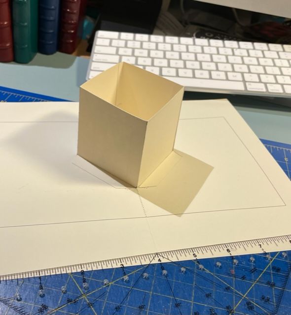 Popup box with an open top