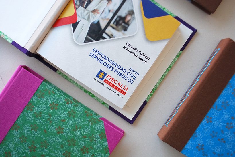 Fiscalía de la Nación. Encuadernación. 1