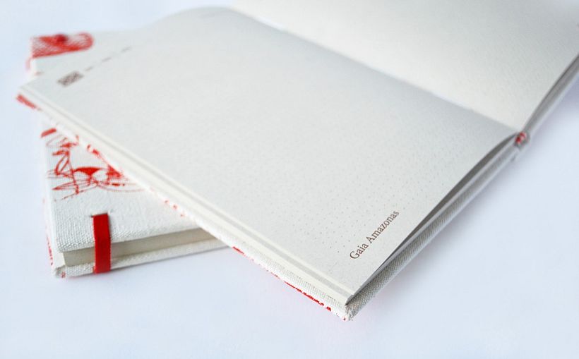 Gaia Amazonas. Encuadernación y serigrafía manual. 4