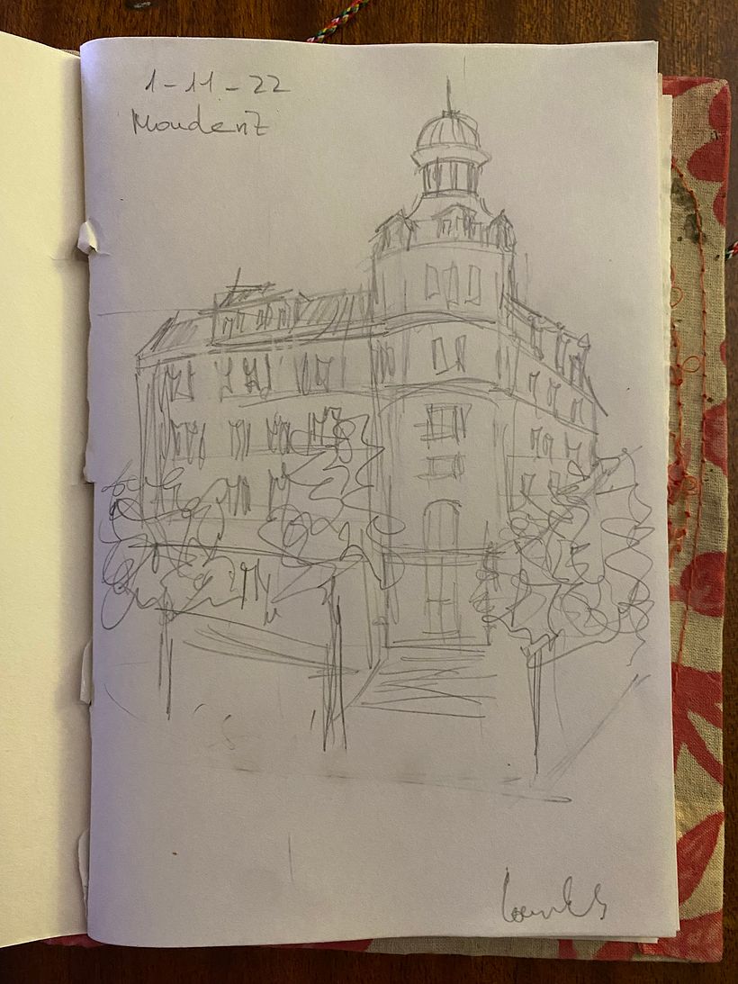 Mi proyecto del curso: Dibujo arquitectónico con acuarela y tinta 4
