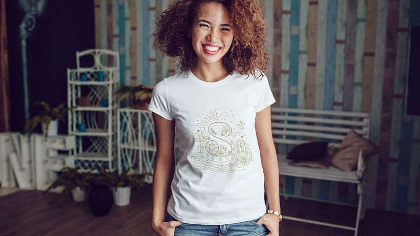 Nice t-shirt design for the promotion of Smashing Book 6