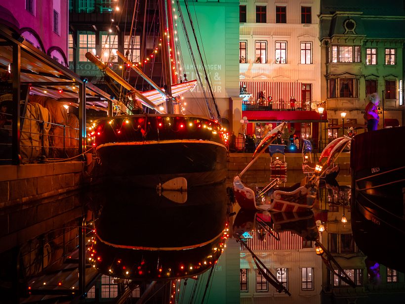 Night lights and reflections