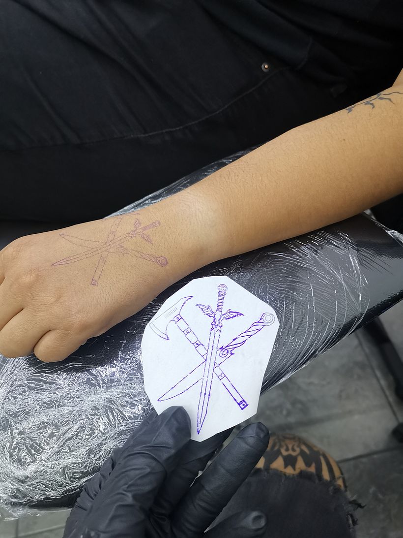Mi proyecto del curso: Tatuaje fine line: la sutileza de la línea 5