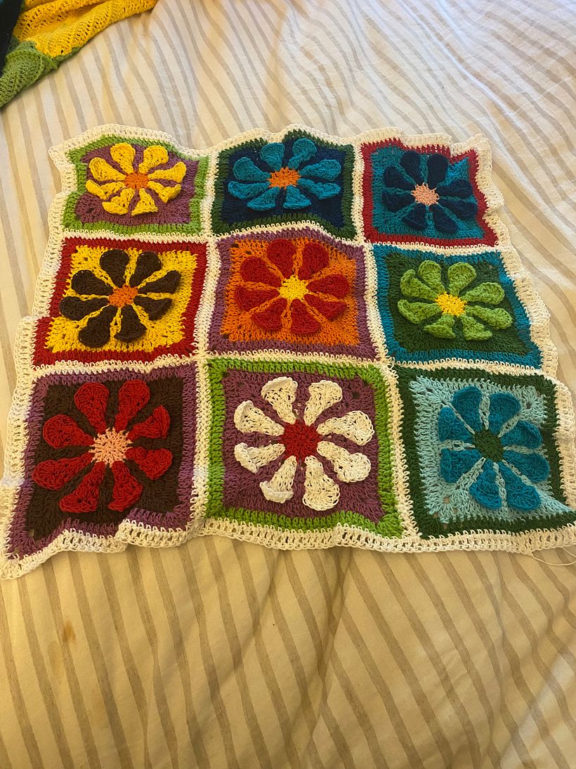 Cartera grannies crochet katiejonesknit  14