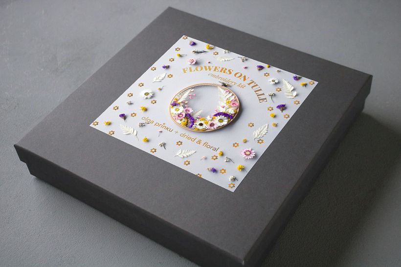 Make your own dried flower embroidery art