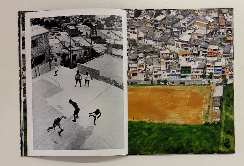 Ed Viggiani | Leonardo Finotti - Futebol: Urban Euphoria in Brazil