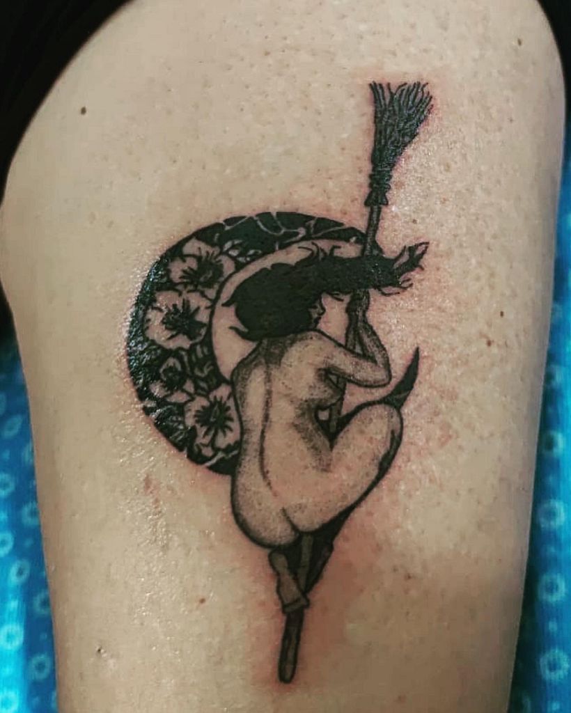 Mi proyecto del curso: Tatuaje fine line: la sutileza de la línea 8