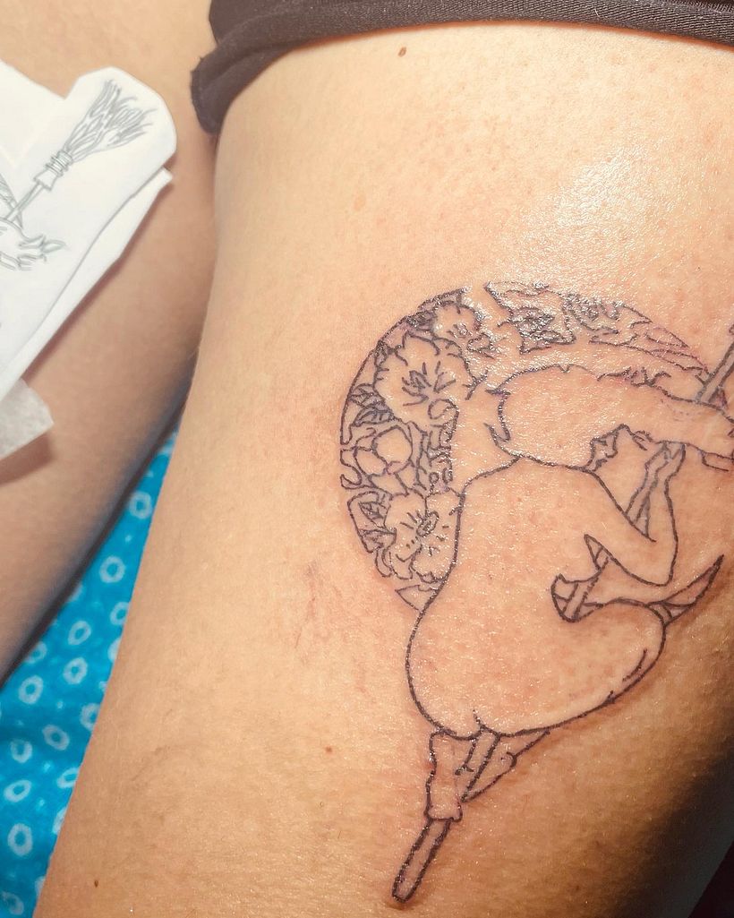 Mi proyecto del curso: Tatuaje fine line: la sutileza de la línea 11