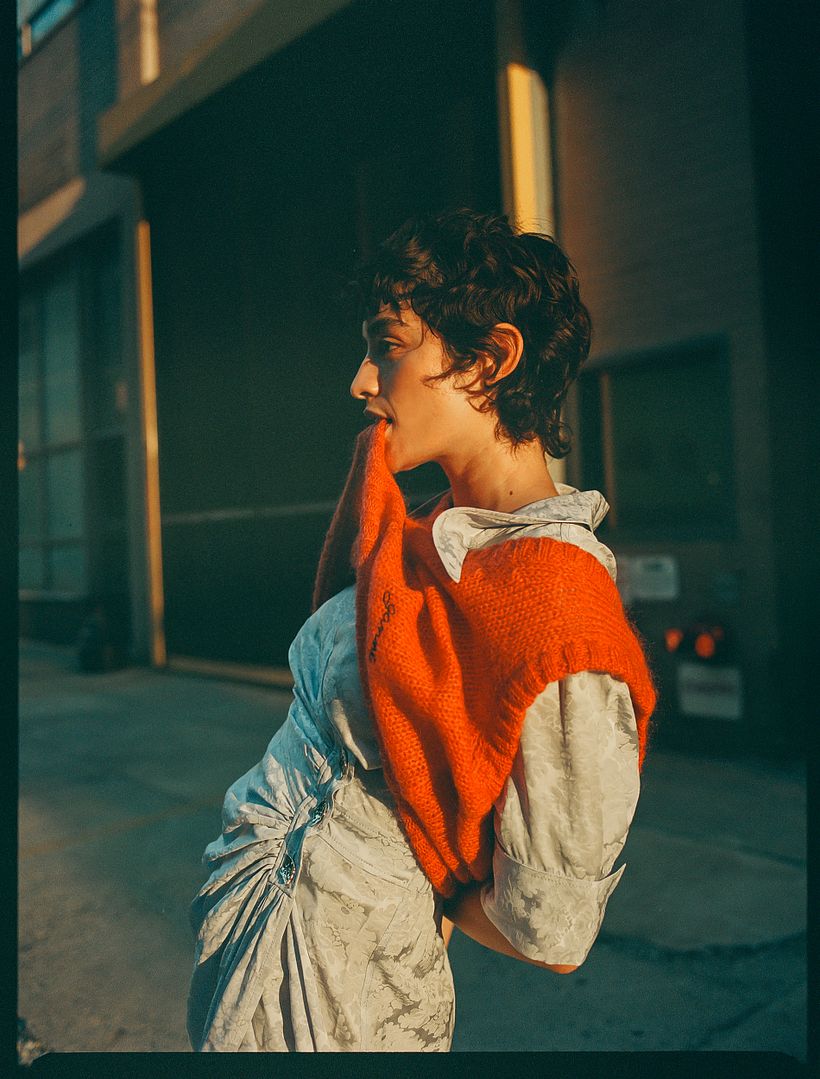 Dancing on sunset 4