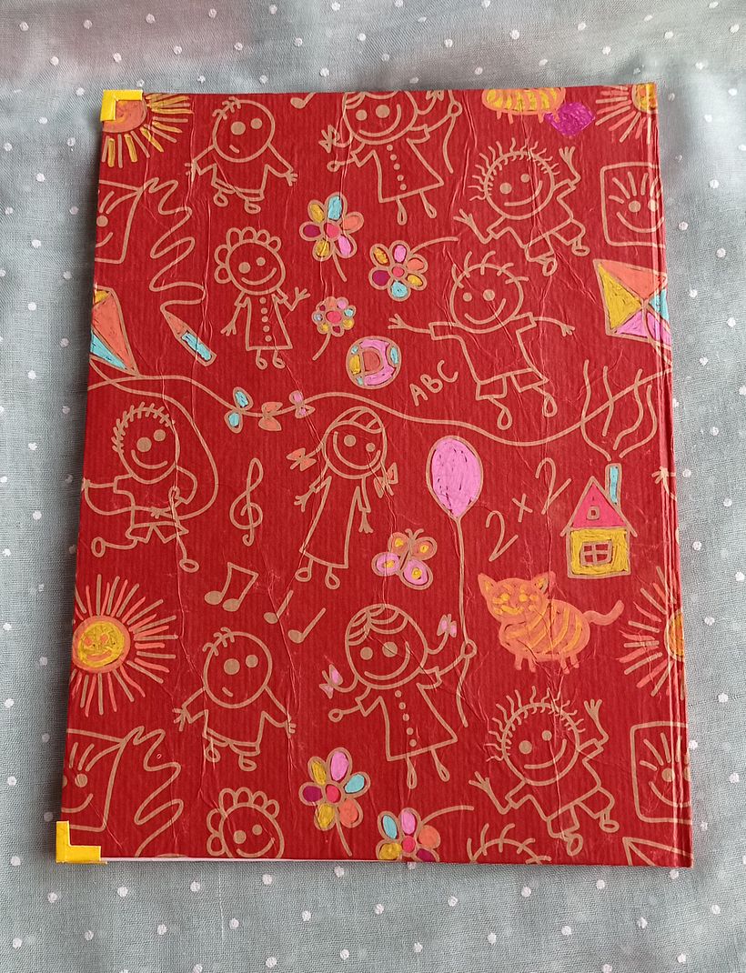 Tapa trasera del cuaderno
