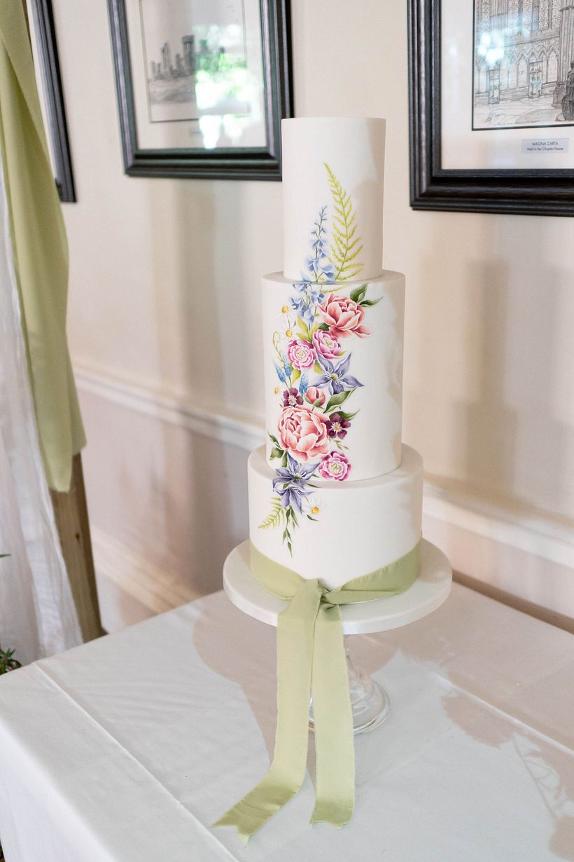 hand painted wedding cake with spring flowers 1