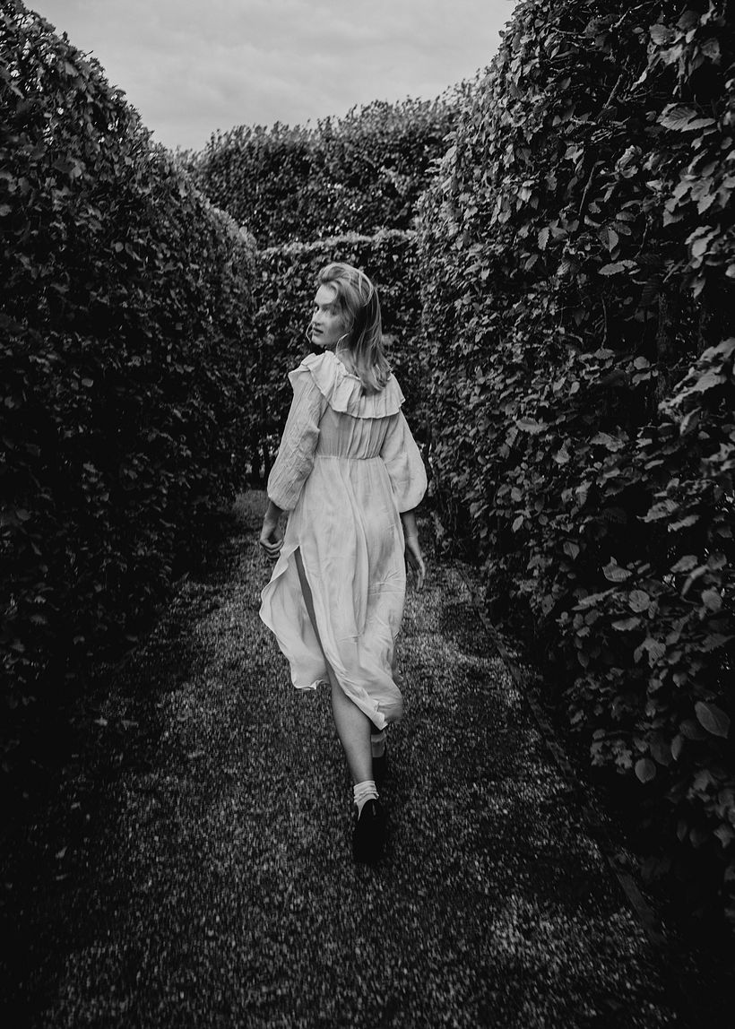 "Lost Alice" - In Between Dreams & Nightmares 13
