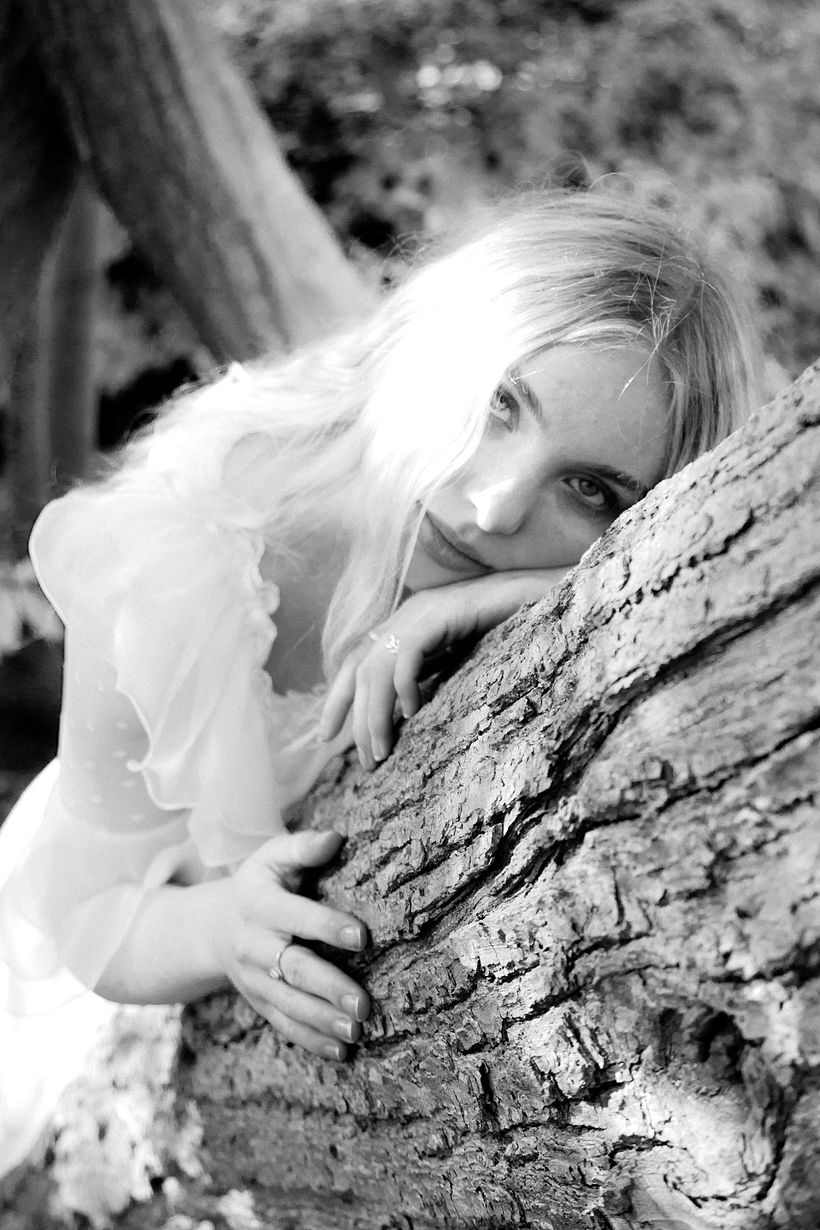 "Lost Alice" - In Between Dreams & Nightmares 7