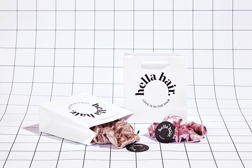 Hella Hair branding 3