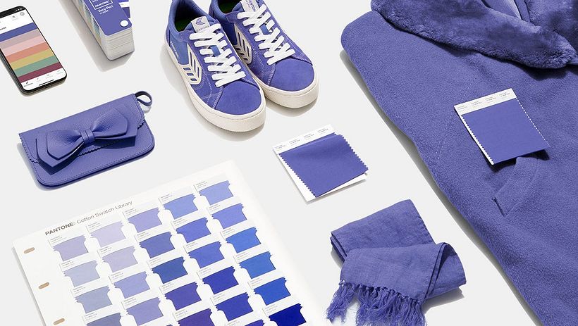 Ejemplo del Pantone® 17-3938 Very Peri, el color Pantone del año en 2022.