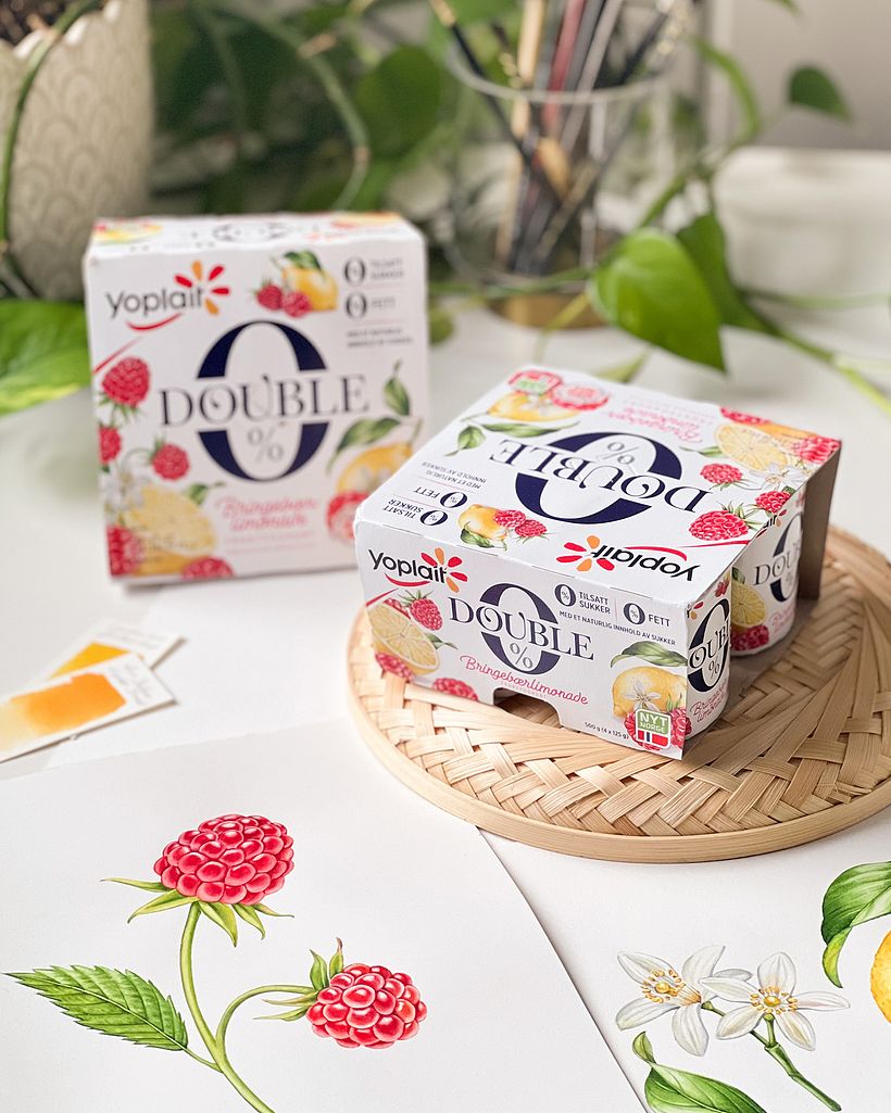 Watercolor fruits and berries for Yoplait packaging 5