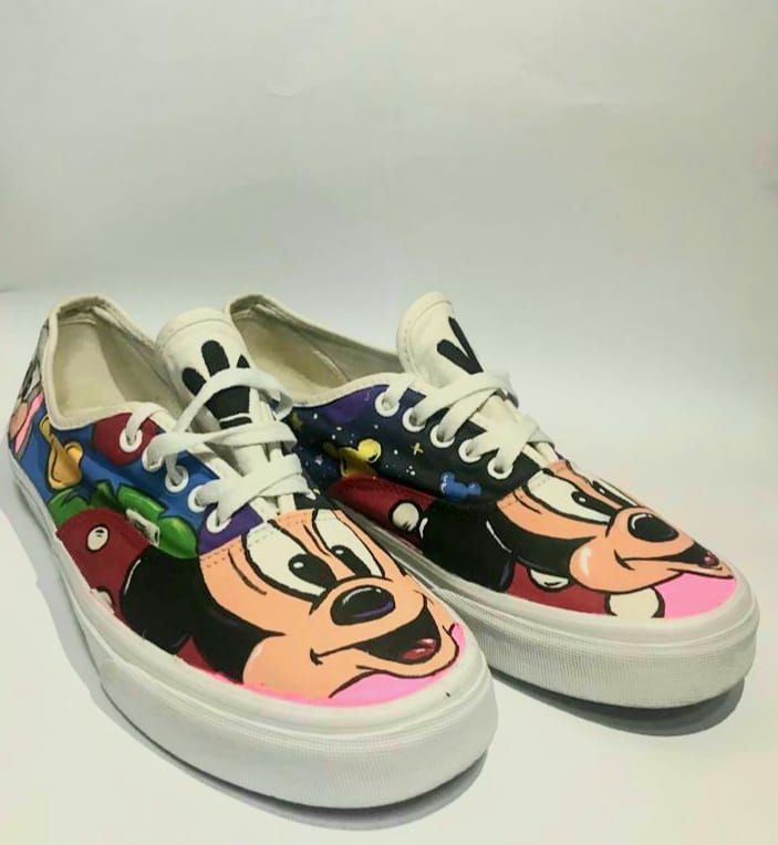 Mon projet du cours : Restauration et personnalisation de baskets - Diseño de complementos