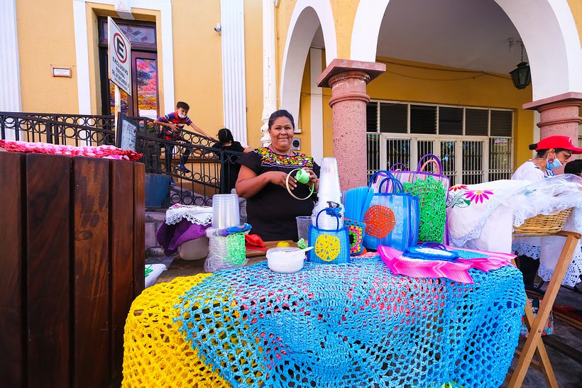 Artesana de la Fundación Cielo Tejido. Foto: Secretaría de Desarrollo Económico de Jalisco. 