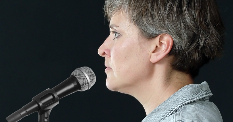 Present your ideas confidently with this public speaking tutorial.