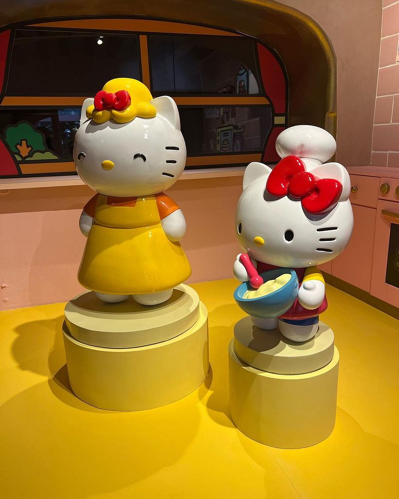 Hello Kitty Cafe 2