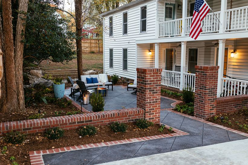Charleston Style Courtyard Garden 3