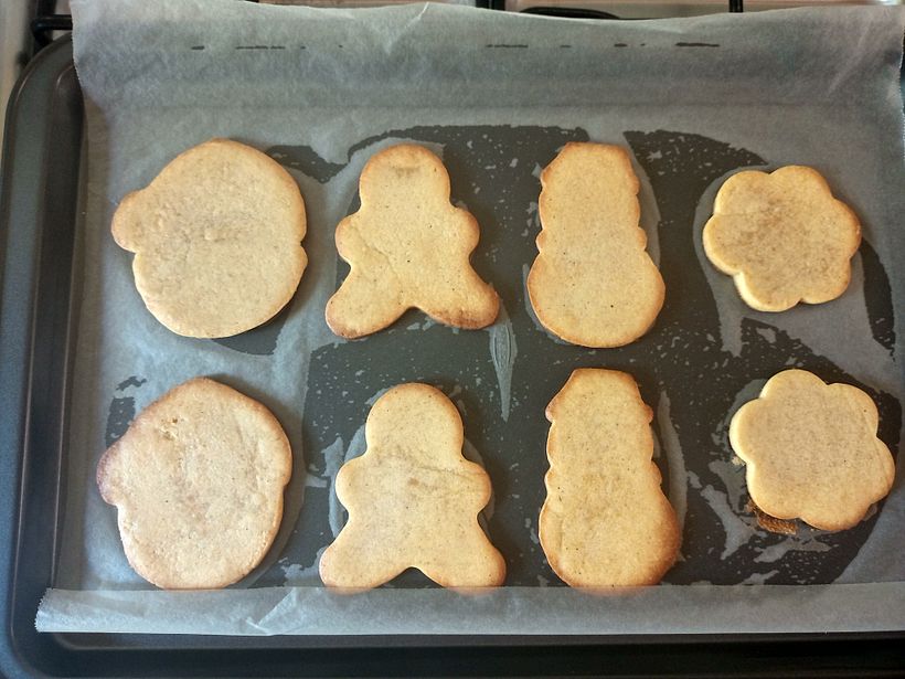 Mis primeras galletas decoradas estoy muy emocionada 8