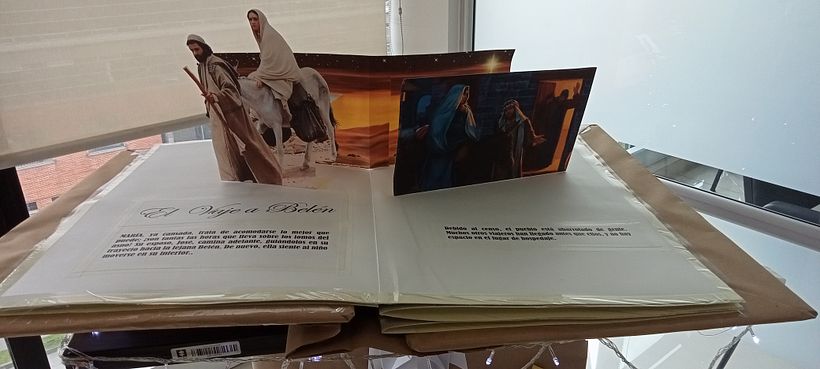 Mi proyecto del curso: Técnicas avanzadas para la creación de libros pop-up 4