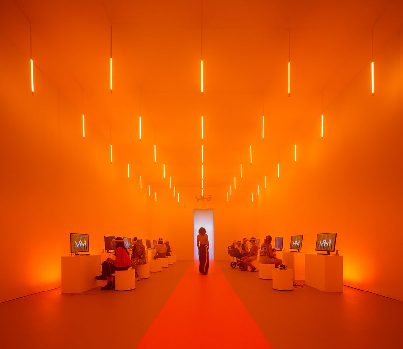 LR3 by NeuronaLab + Ruben Casquero    |     Pabellón efímero para la Barcelona Fashion Week 4