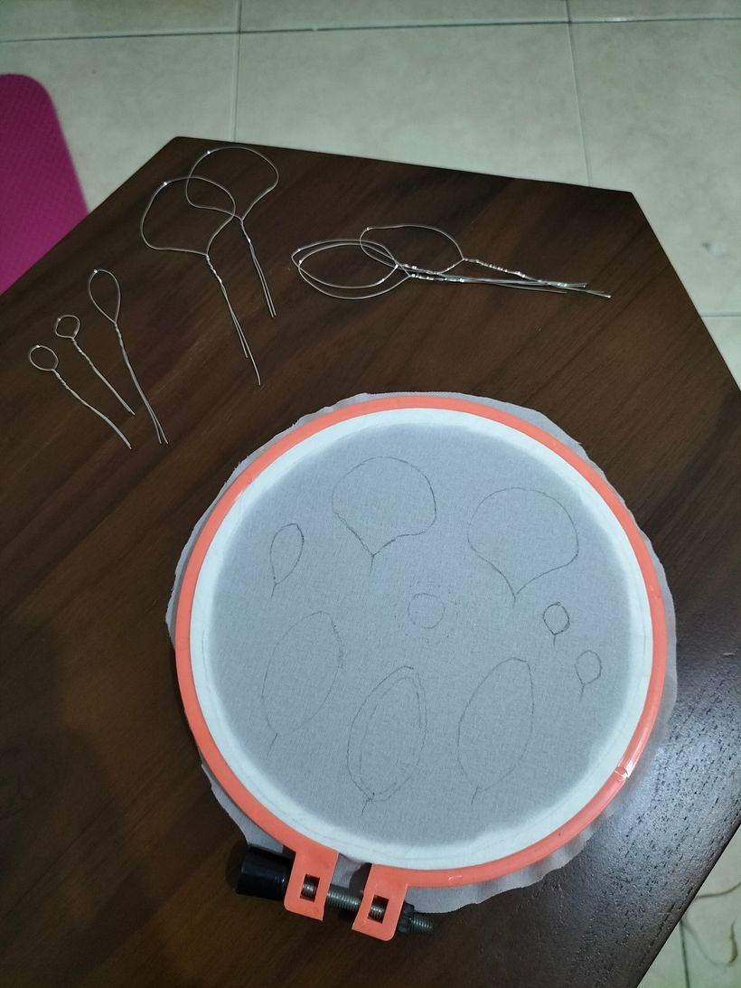 Pattern and wire