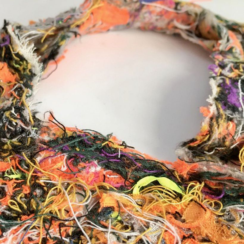 Detalle de proceso productivo: Investigación aplicada : Fieltro sobre hilachas en desuso.