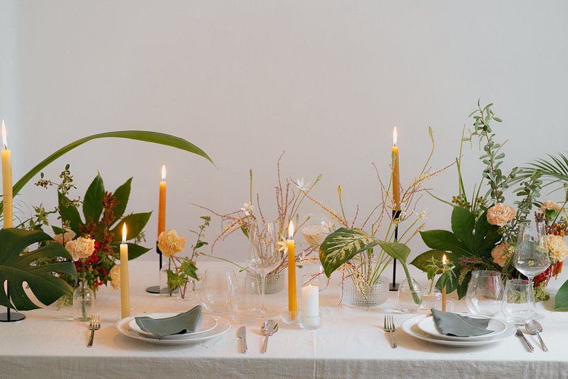 Mismos materiales, estilismos diferentes - Diseño floral y vegetal