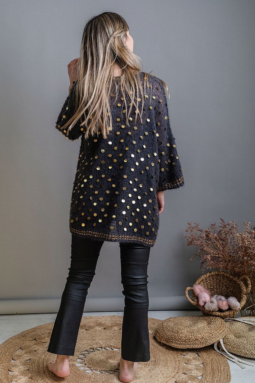 The night cardigan 4
