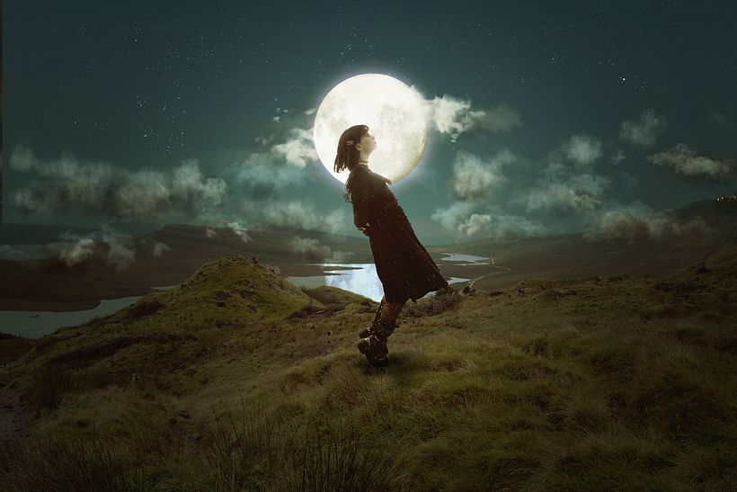 Lydia Under The Moon 1