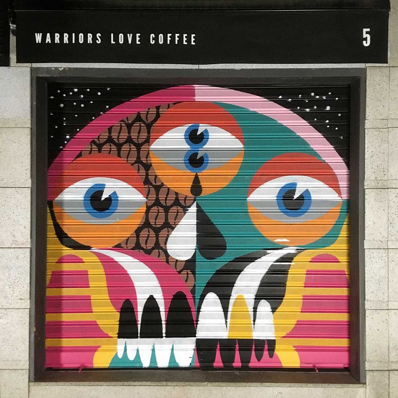 Homes Tone creative duo works: @homes_tone : @drhomes & @rafa_bertone  Para TOMA CAFE Olavide / Mural made in collaboration with Dr Homes For TOMA CAFE Olavide 5
