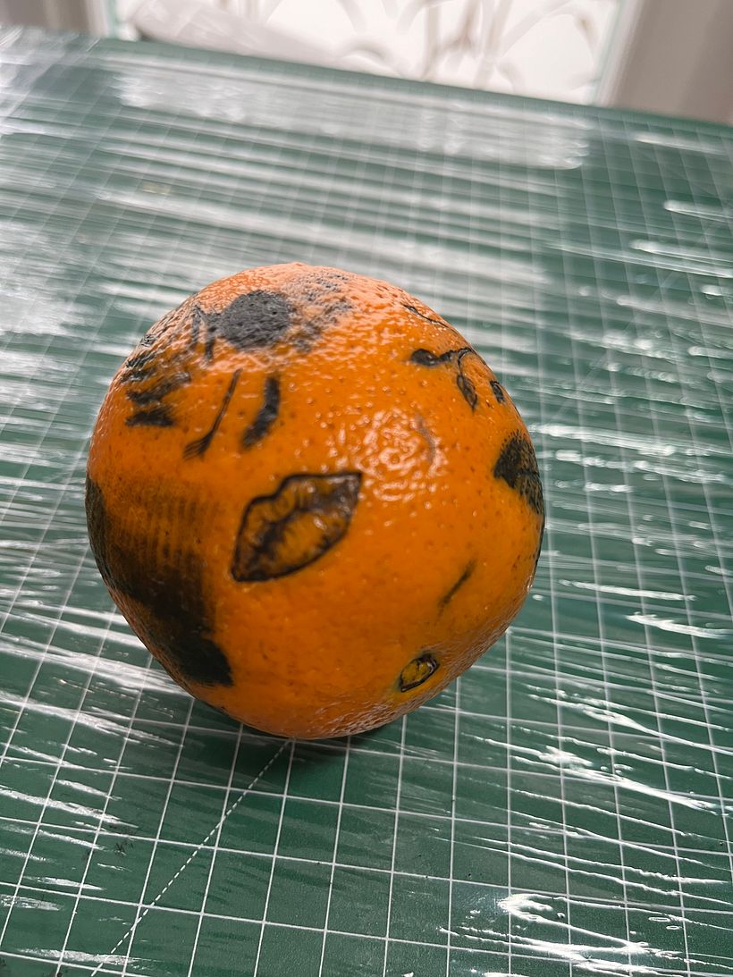 Mein Abschlussprojekt für den Kurs: Tattoo für Anfänger auf Orangen 7