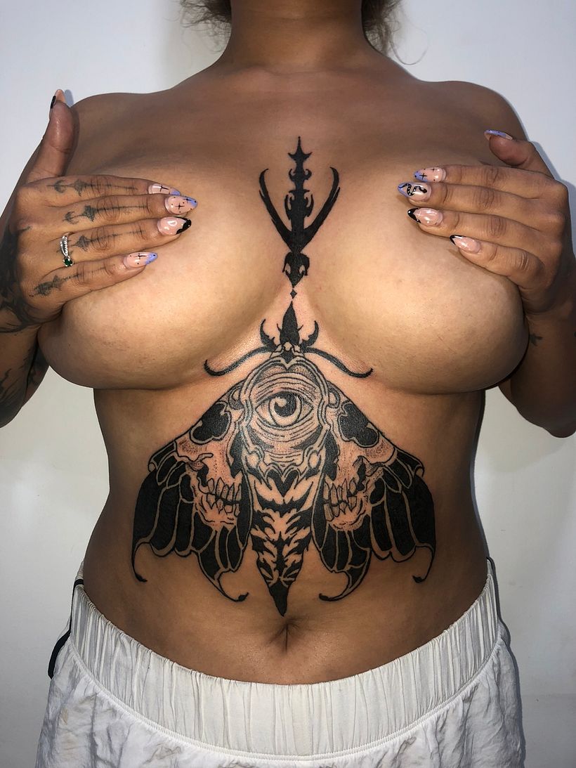 Mi proyecto del curso: Técnicas de tatuaje blackwork con línea fina 4